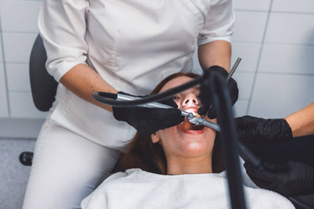 Best Emergency Tooth Extraction in Arden On The Severn, MD